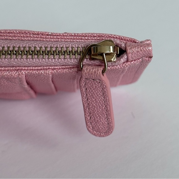 Chanel Iridescent Caviar Quilted Flap Zip Card Holder Pink - Picture 6 of 11